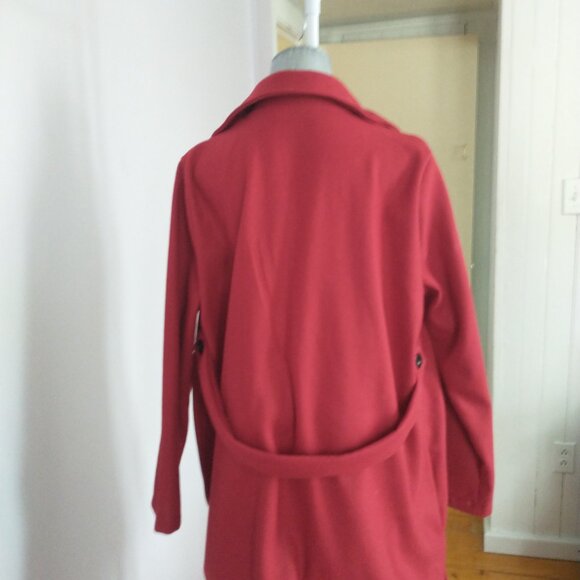 Coat - Picture 3 of 5